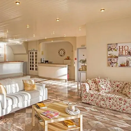 Aurora Hotel Agios Ioannis Peristerion