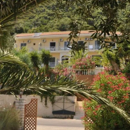 Aurora Hotel